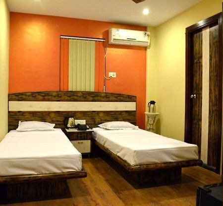 Hotel Rock Star Колката Екстериор снимка
